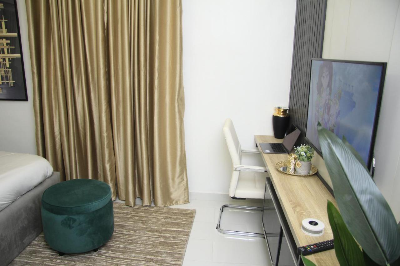 Cosy 2-Bedroom Apartment With Superfast Wifi And 24X7 Security And Electricity Lekki Eksteriør bilde